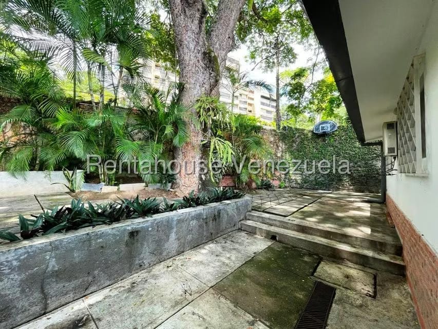 Casa (Duplex) en Venta en Los Chorros, Distrito Metropolitano - 91