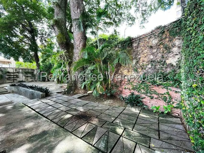 Casa (Duplex) en Venta en Los Chorros, Distrito Metropolitano - 94