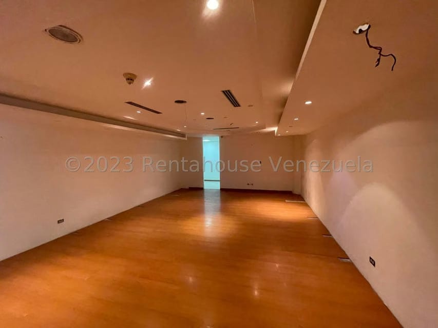 Comercial (Local Comercial) en Alquiler en Manzanares, Distrito Metropolitano - 7