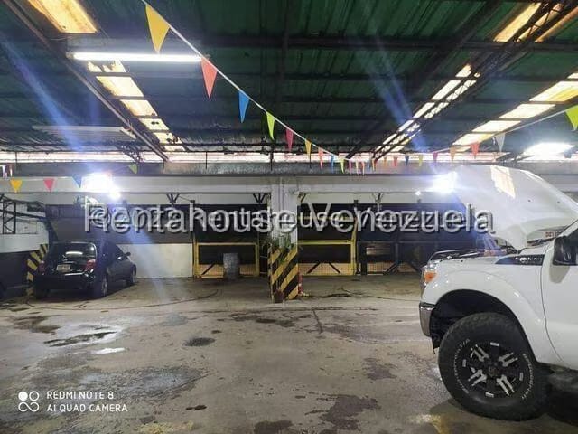Comercial (Estacionamiento) en Venta en Parroquia La Candelaria, Distrito Metropolitano - 24