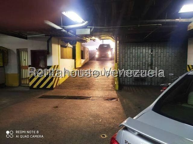 Comercial (Estacionamiento) en Venta en Parroquia La Candelaria, Distrito Metropolitano - 27