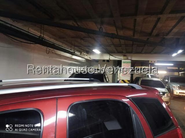 Comercial (Estacionamiento) en Venta en Parroquia La Candelaria, Distrito Metropolitano - 31