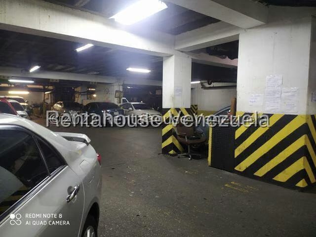 Comercial (Estacionamiento) en Venta en Parroquia La Candelaria, Distrito Metropolitano - 35