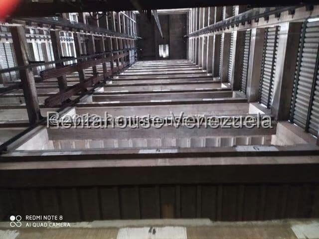 Comercial (Estacionamiento) en Venta en Parroquia La Candelaria, Distrito Metropolitano - 8