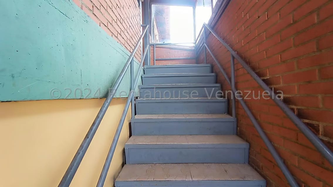 Comercial (Edificio) en Venta en Centro, Lara - 3