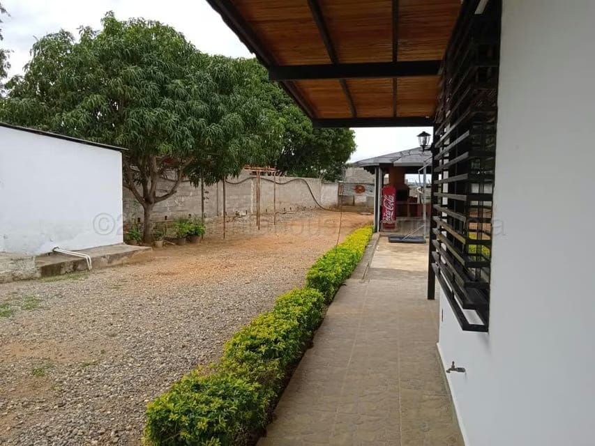 Casa (1 Nivel) en Venta en Tarabana, Lara - 36
