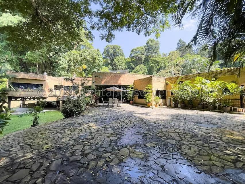 Casa (Contemporaneo) en Venta en Parque Oripoto, Distrito Metropolitano - 37