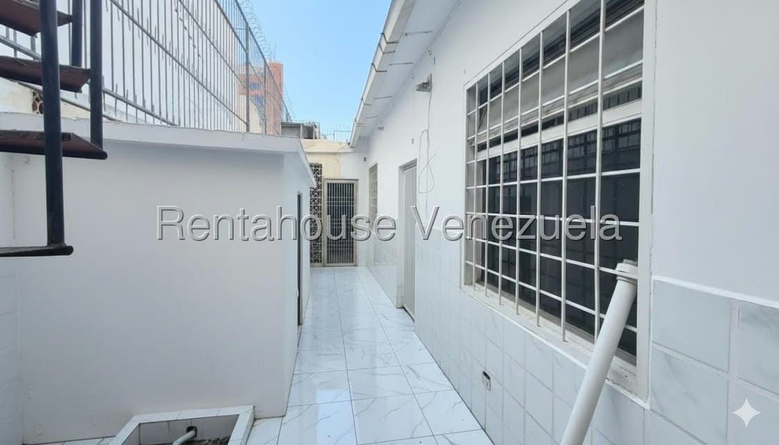 Comercial (Local Comercial) en Venta en Las Mercedes, Distrito Metropolitano - 13