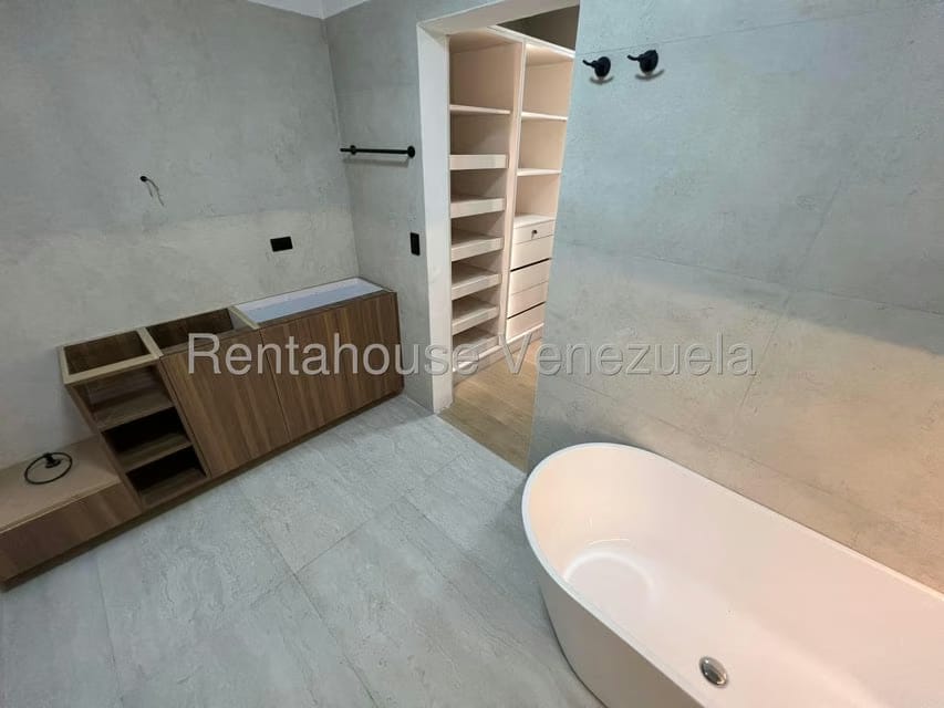 Apartamento (1 Nivel) en Venta en Lomas del Sol, Distrito Metropolitano - 15