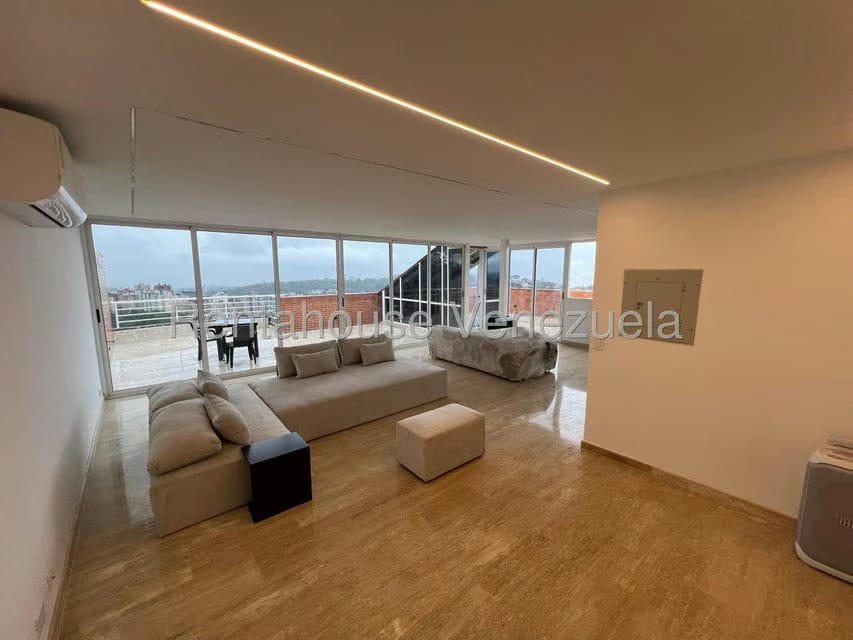 Apartamento (1 Nivel) en Venta en Lomas del Sol, Distrito Metropolitano - 26