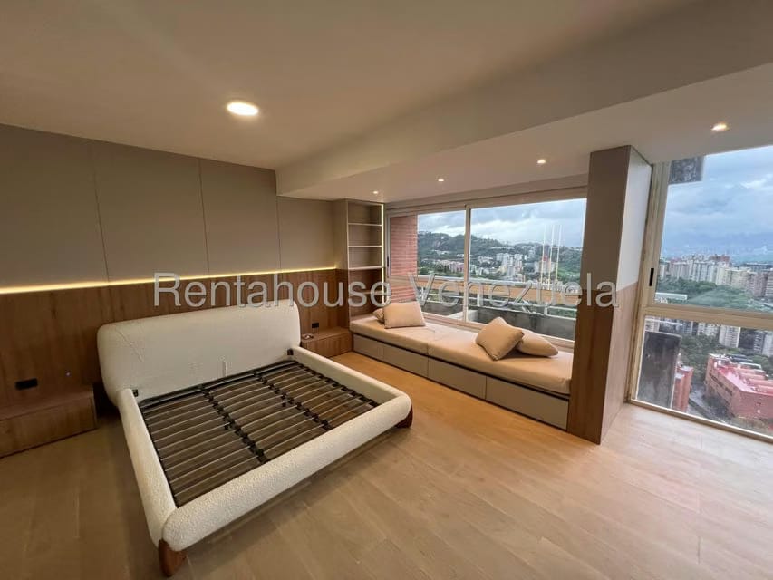 Apartamento (1 Nivel) en Venta en Lomas del Sol, Distrito Metropolitano - 8