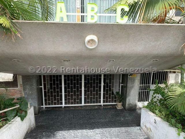 APARTAMENTO EN VENTA – ELENA MARIN NOBREGA