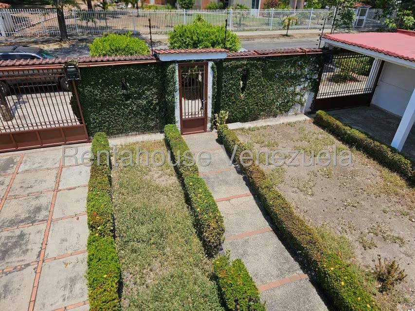 Casa (Duplex) en Venta en San Jacinto, Aragua - 2
