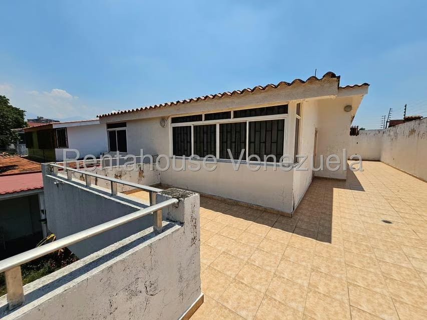 Casa (Duplex) en Venta en San Jacinto, Aragua - 11