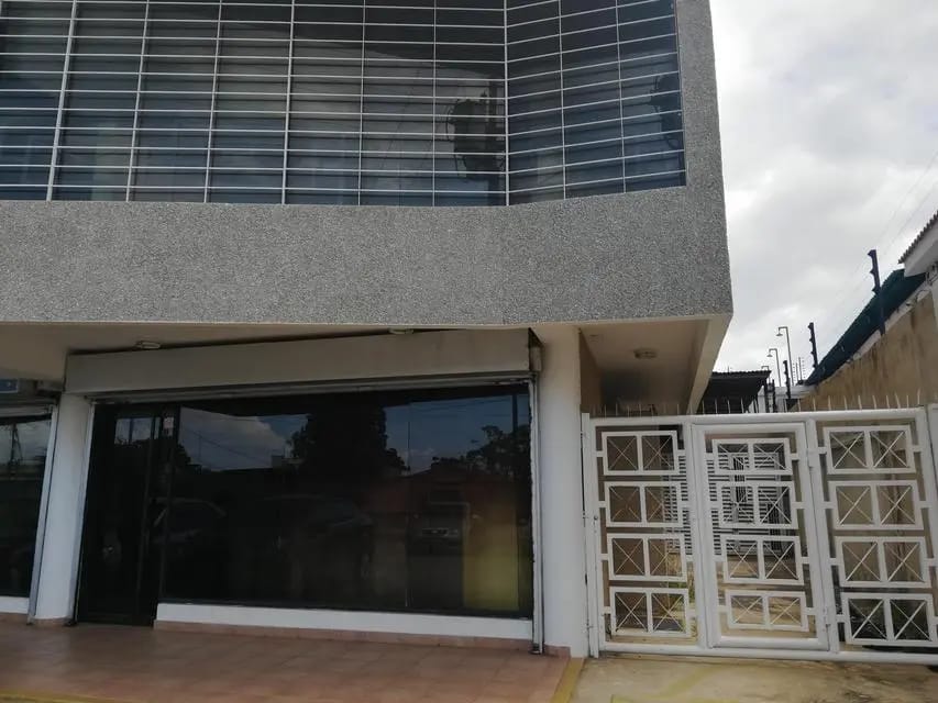 Comercial (Local Comercial) en Alquiler en La Tropicana, Zulia