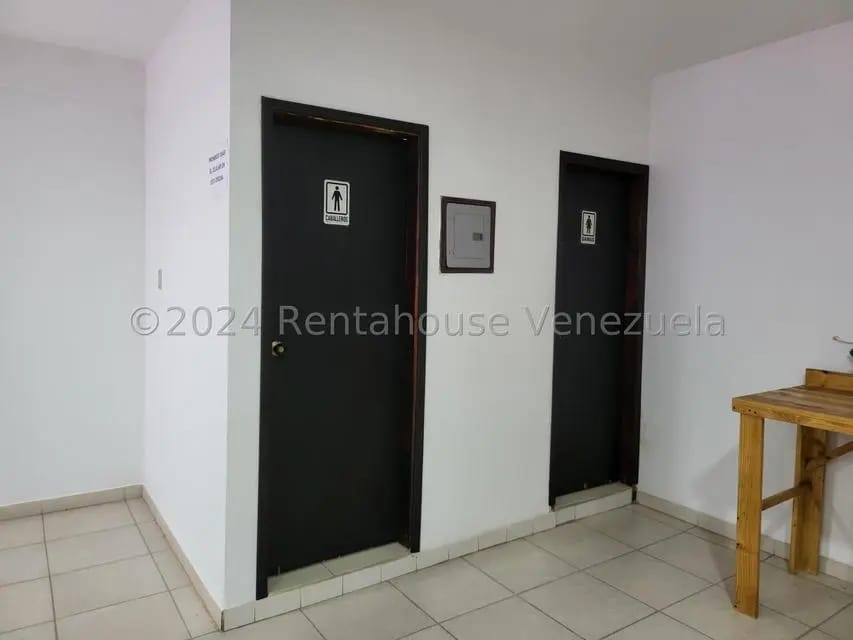 Comercial (Local Comercial) en Alquiler en La Tropicana, Zulia - 12