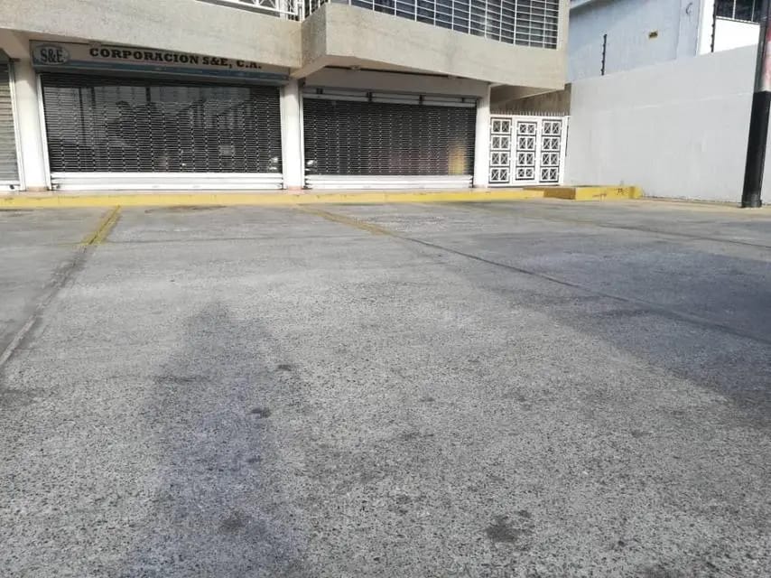 Comercial (Local Comercial) en Alquiler en La Tropicana, Zulia - 3