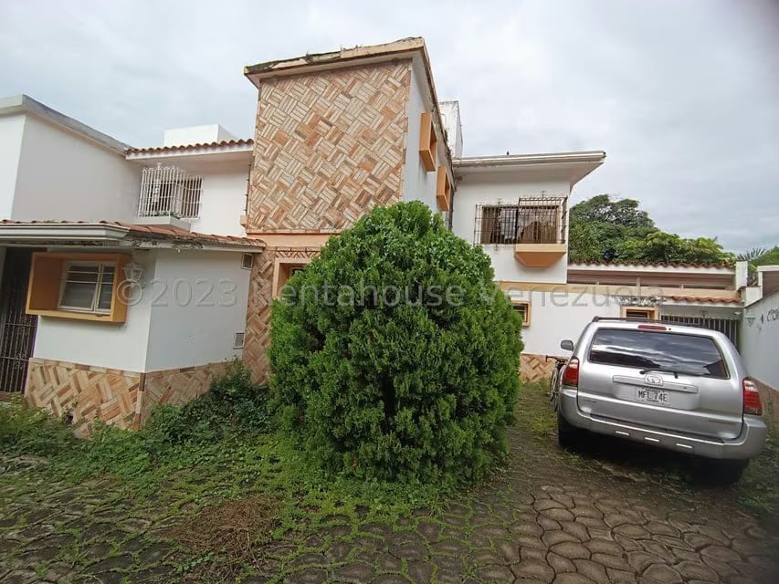Casa (Duplex) en Venta en Caurimare, Distrito Metropolitano - 2