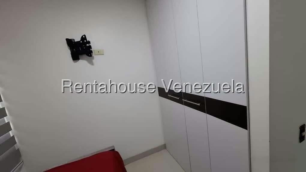 Apartamento (1 Nivel) en Alquiler en Santa Monica, Distrito Metropolitano - 14