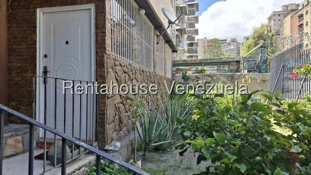 Apartamento (1 Nivel) en Alquiler en Santa Monica, Distrito Metropolitano - 22