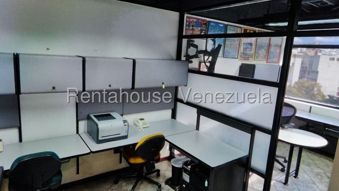 Comercial (Oficina) en Alquiler en Los Samanes, Distrito Metropolitano - 10