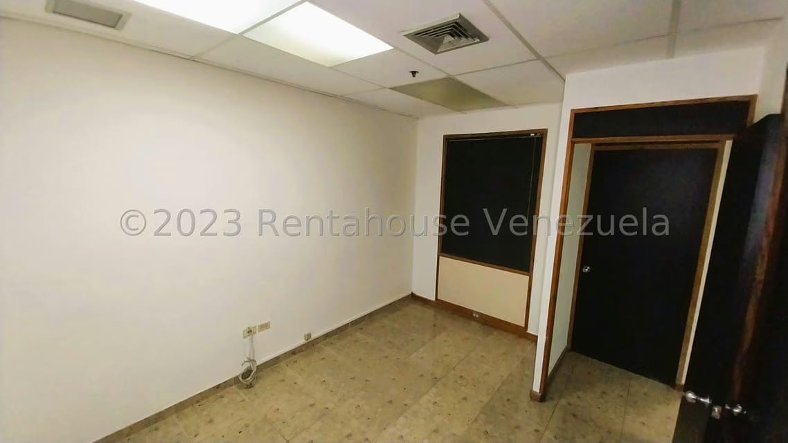 Comercial (Oficina) en Venta en Prados del Este, Distrito Metropolitano - 15