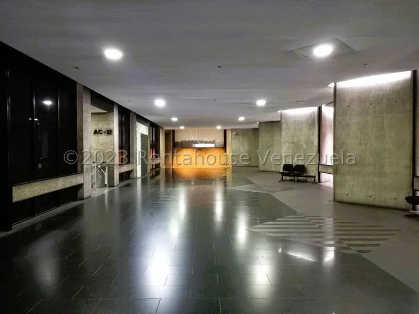 Comercial (Oficina) en Venta en Prados del Este, Distrito Metropolitano - 26