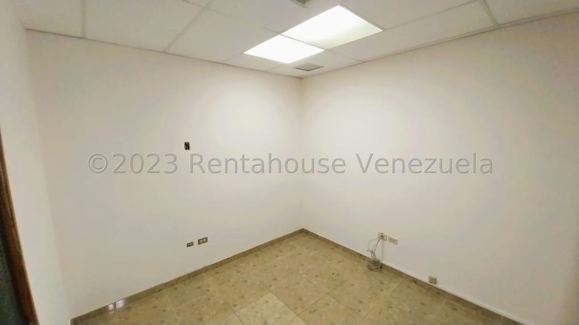 Comercial (Oficina) en Venta en Prados del Este, Distrito Metropolitano - 8