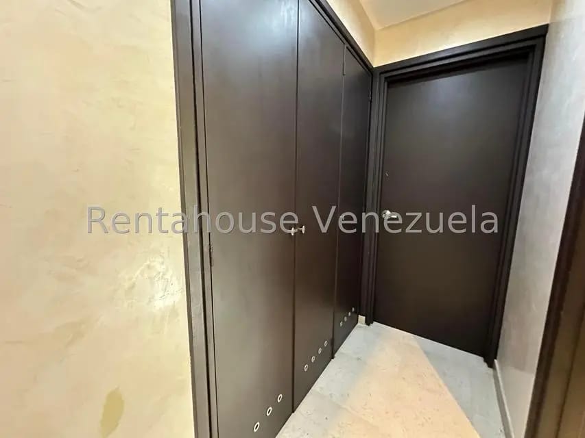 Apartamento (Duplex) en Venta en Lomas del Sol, Distrito Metropolitano - 32