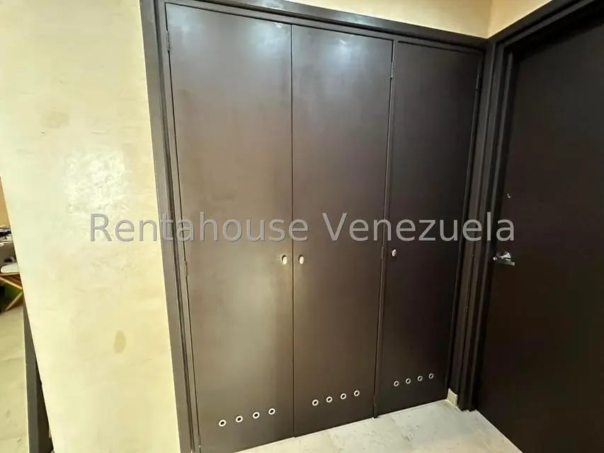 Apartamento (Duplex) en Venta en Lomas del Sol, Distrito Metropolitano - 33