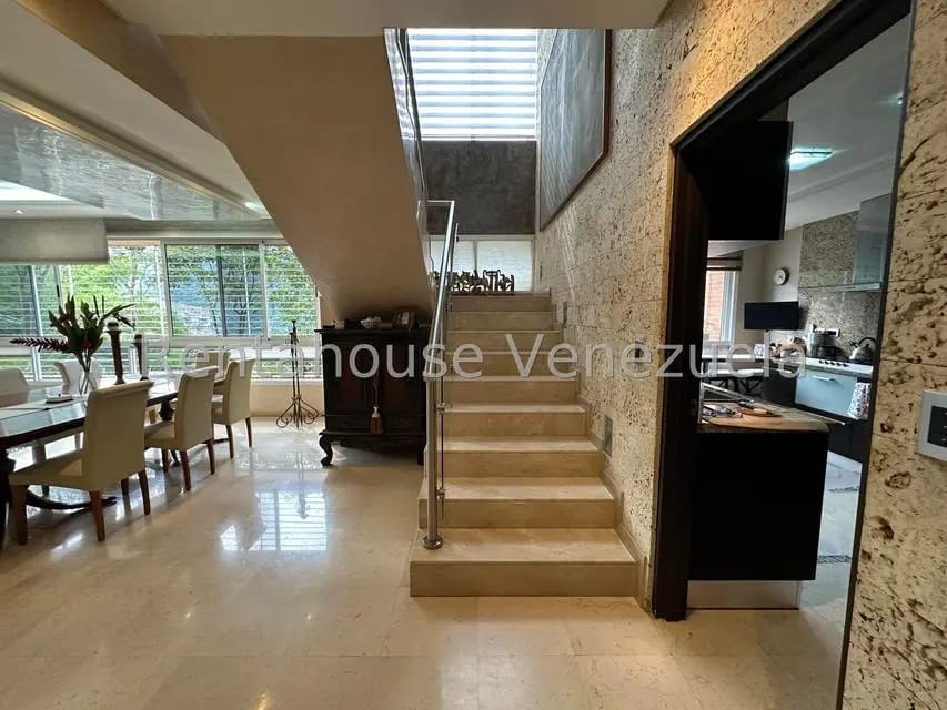 Apartamento (Duplex) en Venta en Lomas del Sol, Distrito Metropolitano - 10