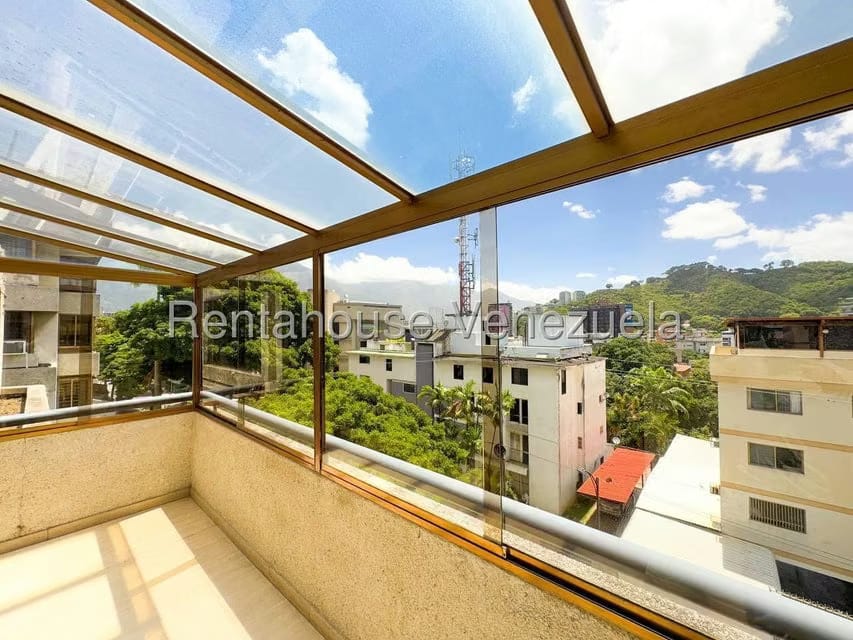 Apartamento (Penthouse) en Venta en Las Mercedes, Distrito Metropolitano - 11