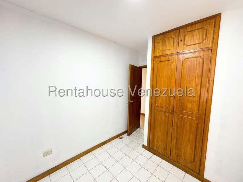 Apartamento (Penthouse) en Venta en Las Mercedes, Distrito Metropolitano - 37