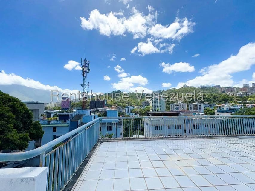 Apartamento (Penthouse) en Venta en Las Mercedes, Distrito Metropolitano - 41