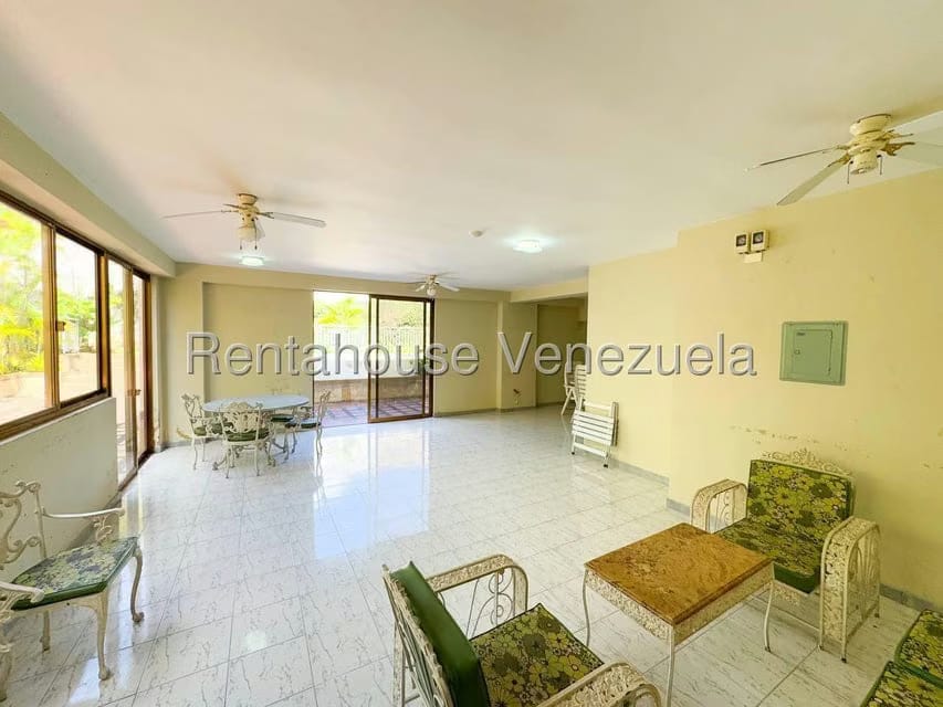 Apartamento (Penthouse) en Venta en Las Mercedes, Distrito Metropolitano - 58