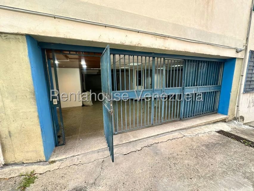Comercial (Galpon - Deposito) en Venta en Bello Monte, Distrito Metropolitano