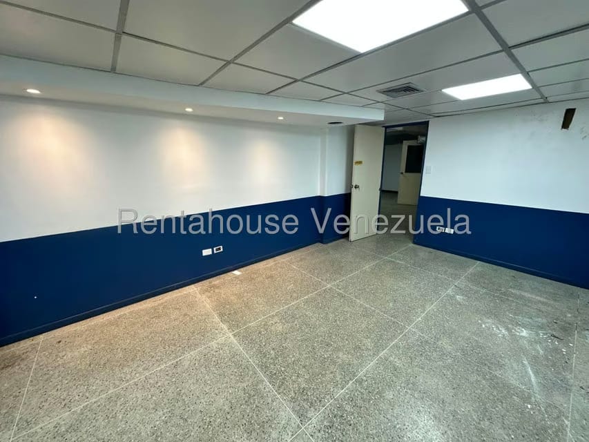 Comercial (Galpon - Deposito) en Venta en Bello Monte, Distrito Metropolitano - 17