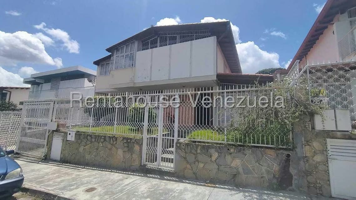Casa (Duplex) en Venta en Colinas de Vista Alegre, Distrito Metropolitano