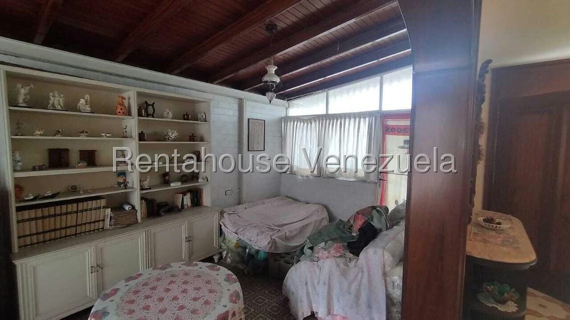 Casa (Duplex) en Venta en Colinas de Vista Alegre, Distrito Metropolitano - 24
