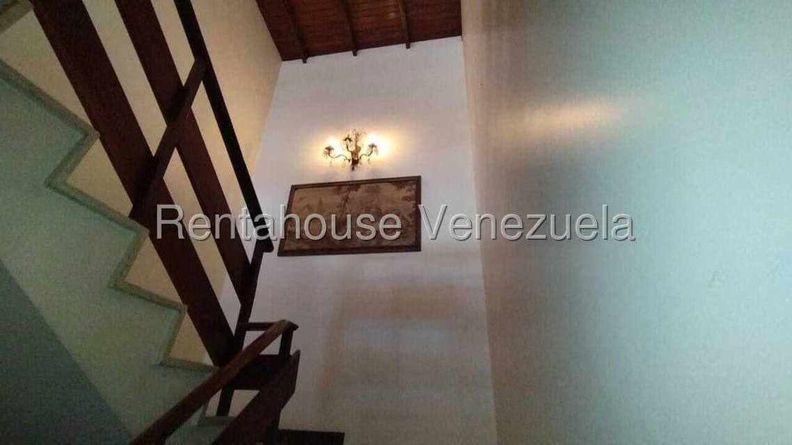 Casa (Duplex) en Venta en Colinas de Vista Alegre, Distrito Metropolitano - 25