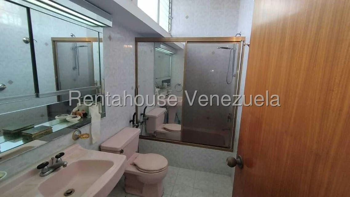 Casa (Duplex) en Venta en Colinas de Vista Alegre, Distrito Metropolitano - 30