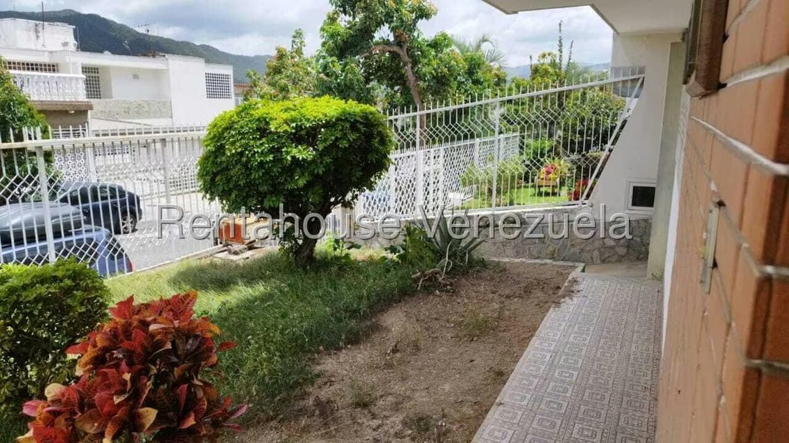 Casa (Duplex) en Venta en Colinas de Vista Alegre, Distrito Metropolitano - 6
