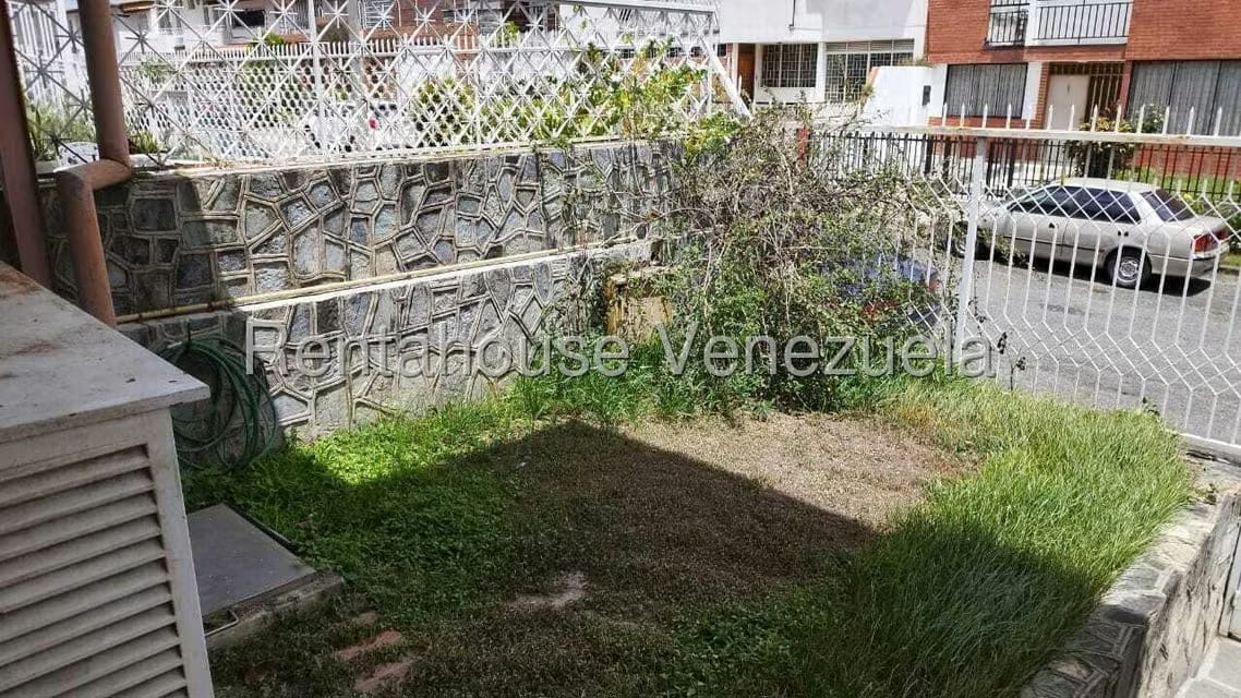 Casa (Duplex) en Venta en Colinas de Vista Alegre, Distrito Metropolitano - 7