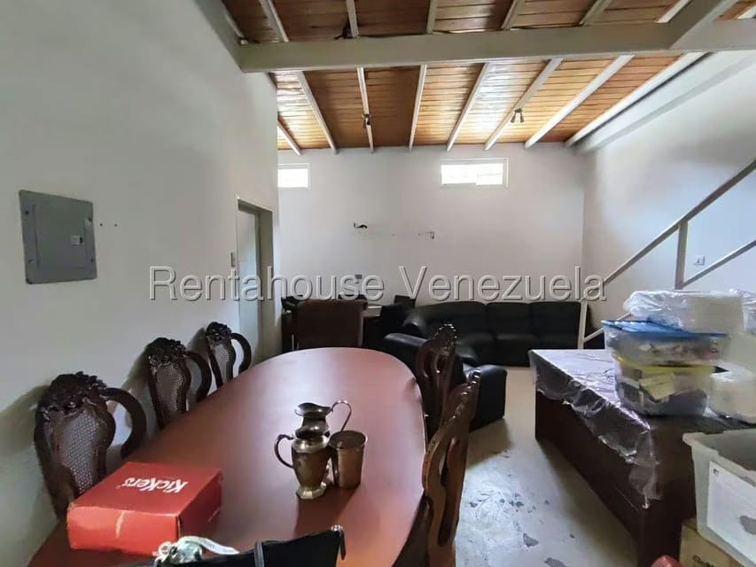 Comercial (Local Comercial) en Alquiler en Zona Este, Lara - 11