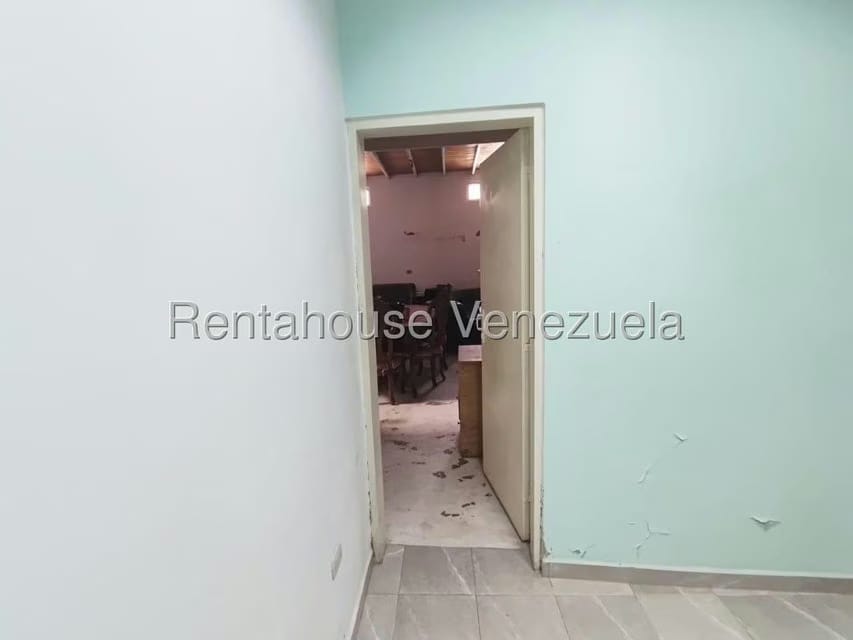 Comercial (Local Comercial) en Alquiler en Zona Este, Lara - 9