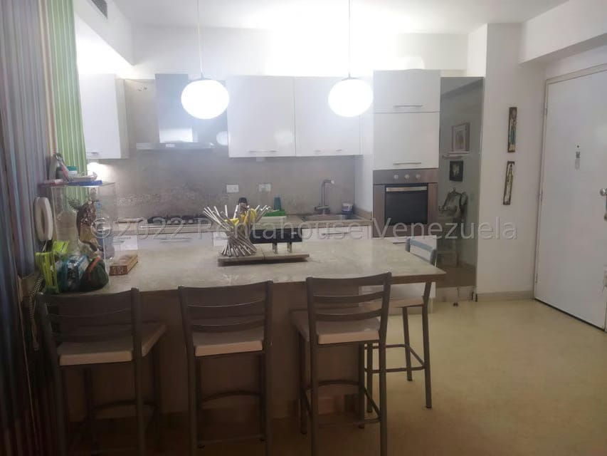 Apartamento (Planta Baja) en Venta en Campo Alegre, Distrito Metropolitano - 31
