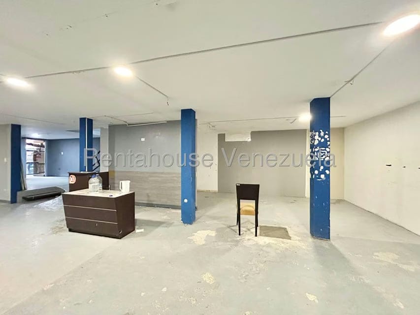 Casa (1 Nivel) en Venta en Chuao, Distrito Metropolitano - 12