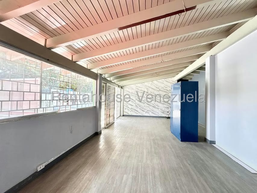 Casa (1 Nivel) en Venta en Chuao, Distrito Metropolitano - 36