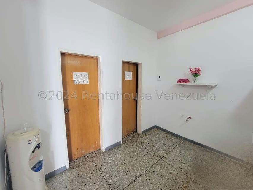 Comercial (Edificio) en Venta en Centro, Portuguesa - 17