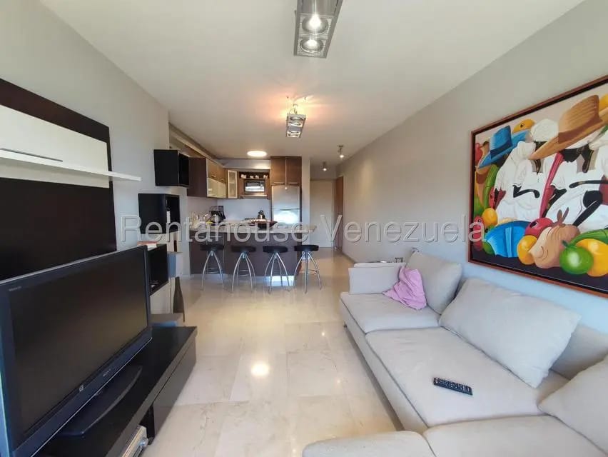 Apartamento (1 Nivel) en Alquiler en Colinas de Bello Monte, Distrito Metropolitano - 18